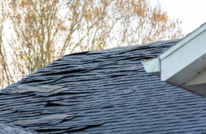 Cover a Damage Roof Temporarily